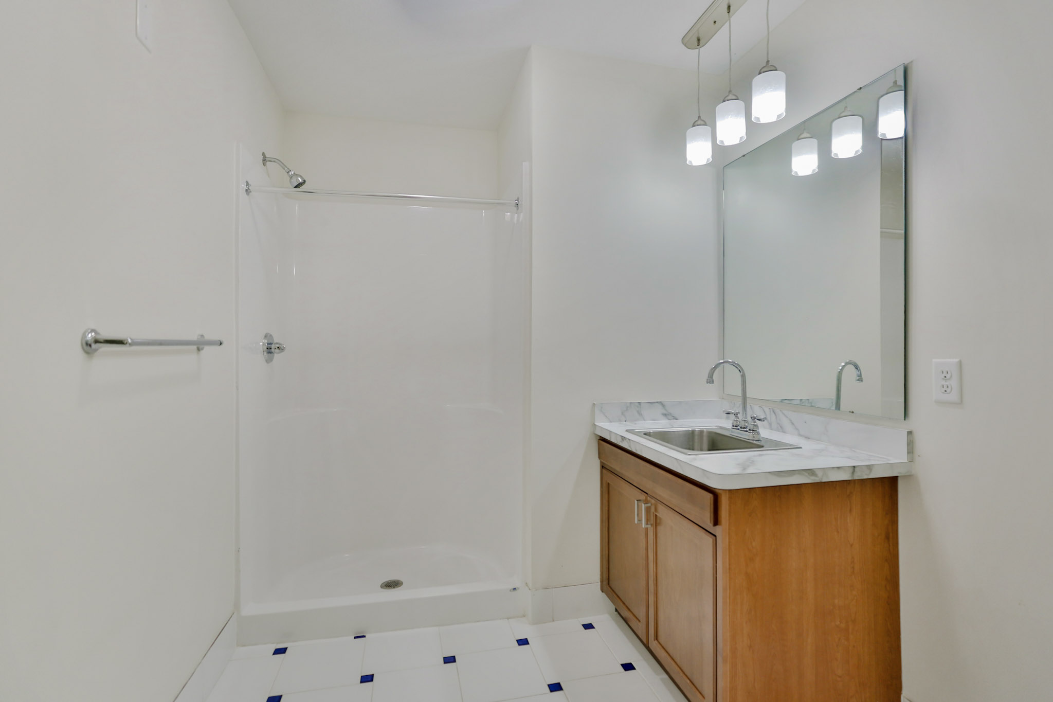 Bathroom at 823 15th Ave SE, Minneapolis, MN