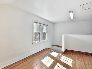 Upstairs at 1720 Rollins Ave SE, Minneapolis, MN